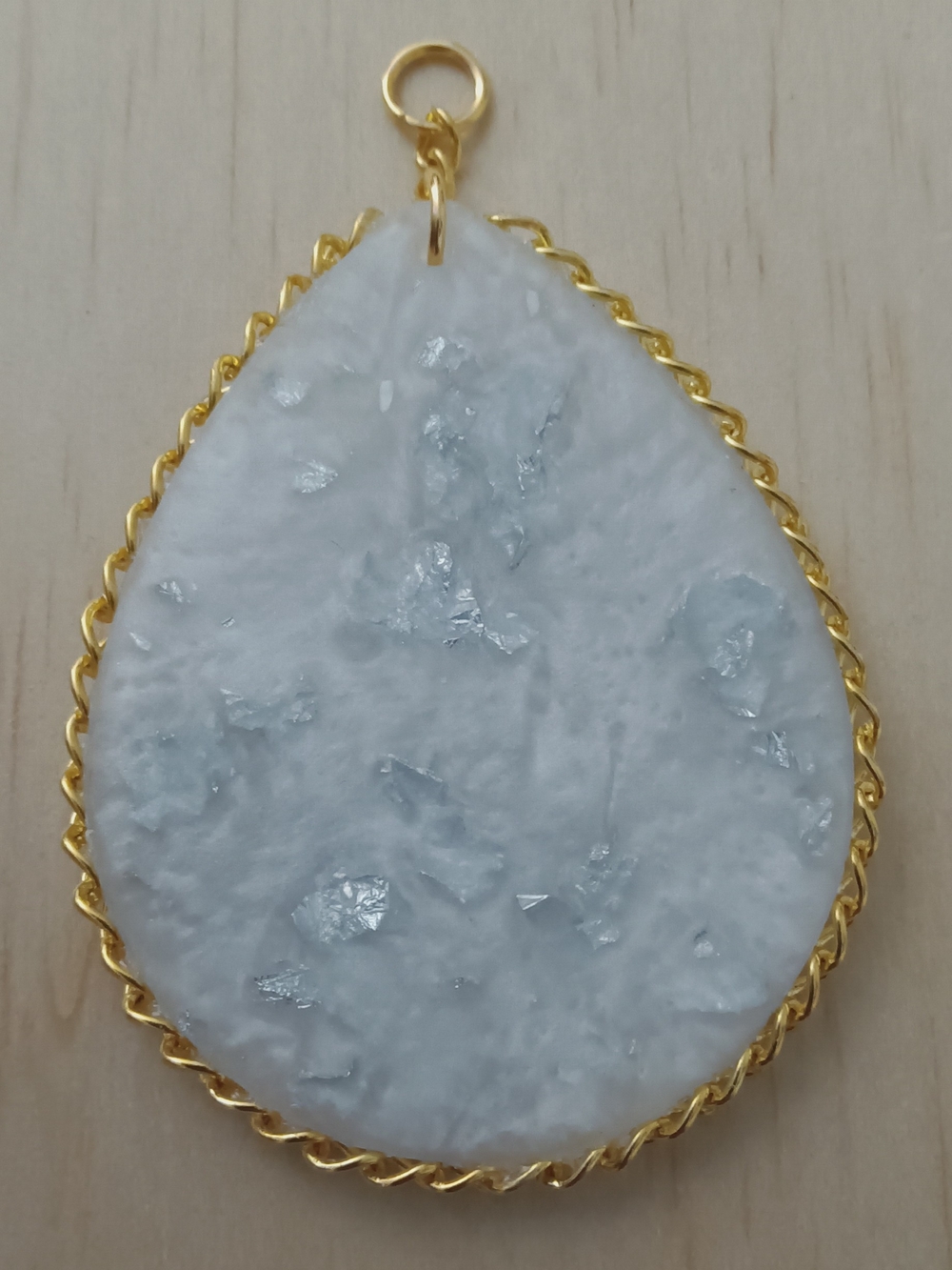 Gold-Trim White Teardrop Pendant Necklace